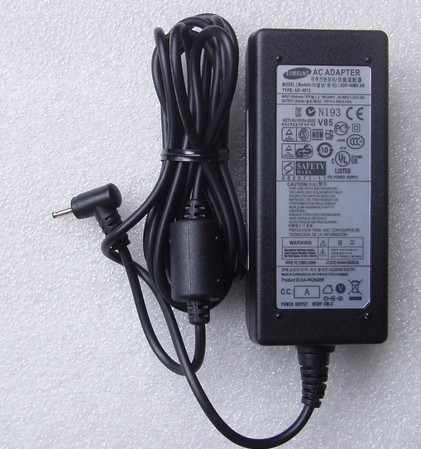12V 3.33A 40W Samsung AA-PA2N40W BA44-00286A AC adapter power 12V 3.33A 40W Samsung AA-PA2N40W BA44-00286A AC adapter power